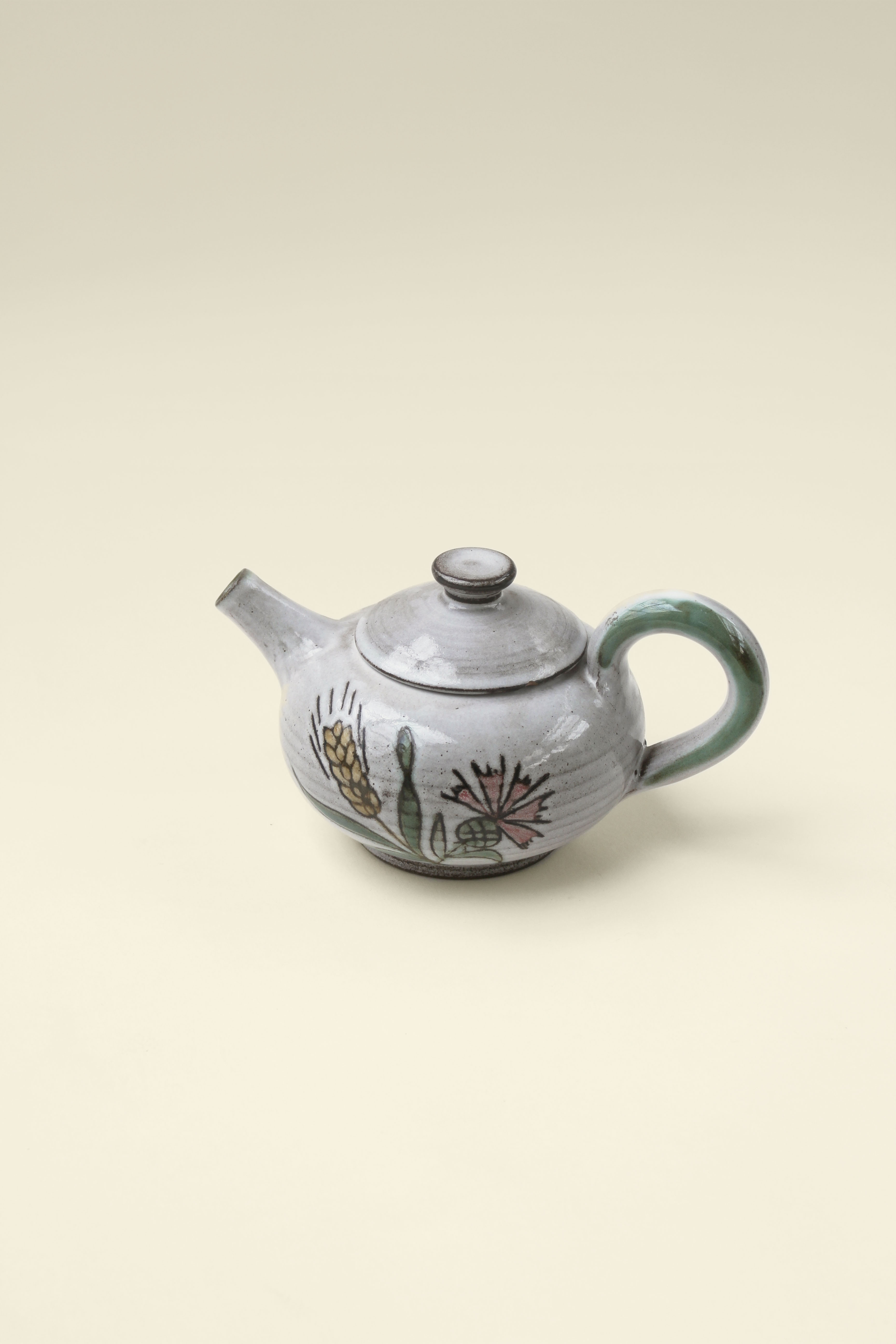 Teapot plant motif