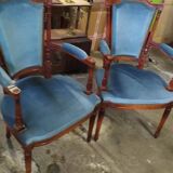 Paire de fauteuils style Louis XVI