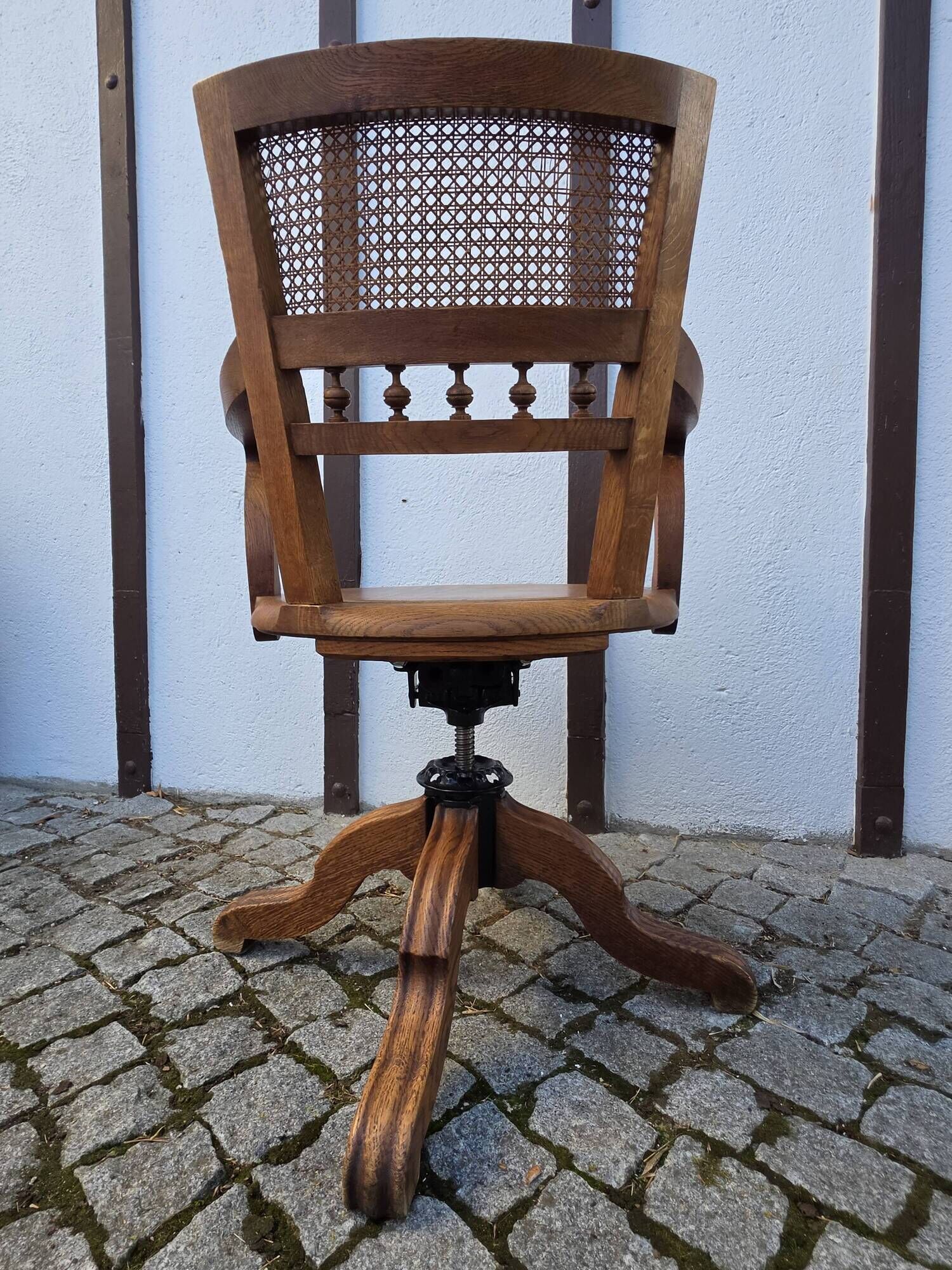 Victorian oak swivel armchair