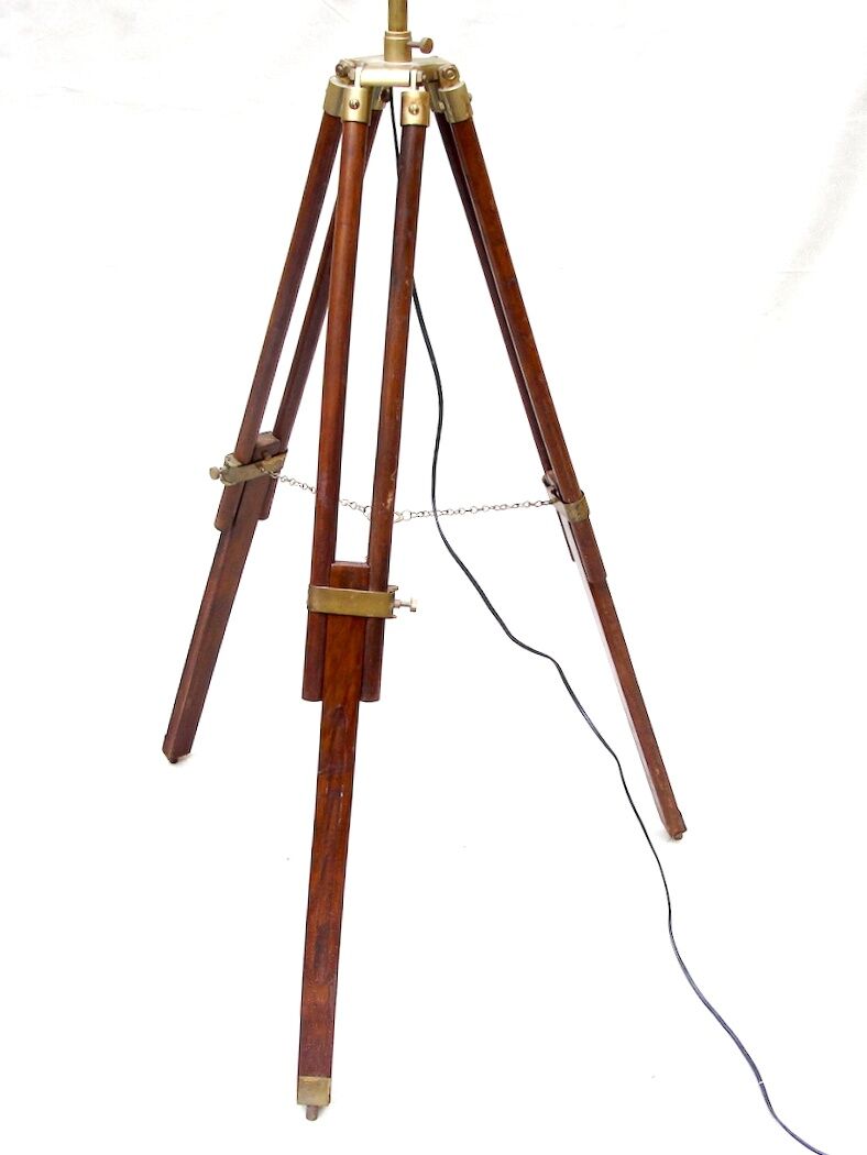 Wooden and brass tripod lamppost