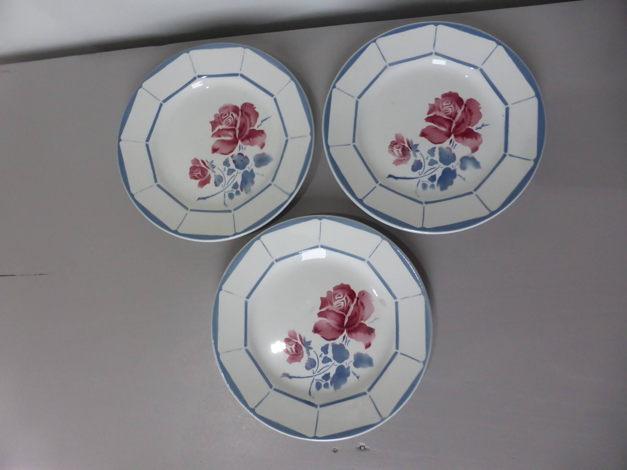 3 assiettes dessert vintage de Digoin Sarreguemines modèle Malmaison