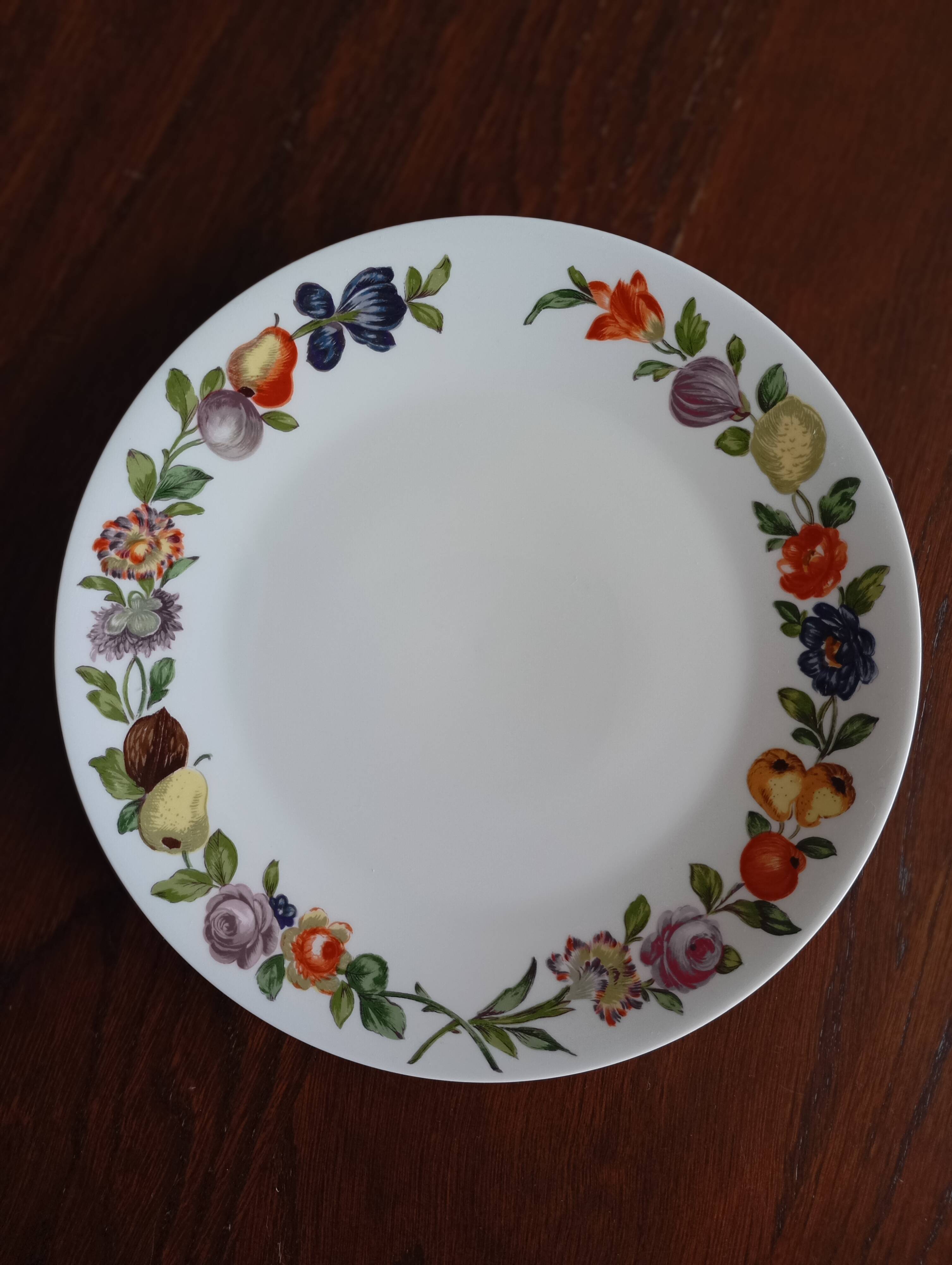 Dish & 12 dessert plates Porcelain of Paris "The Four Seasons"