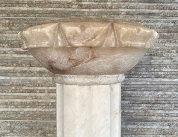 Sellette colonne en albâtre, piedestal
