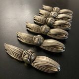 6 metal bow-shaped knife holders