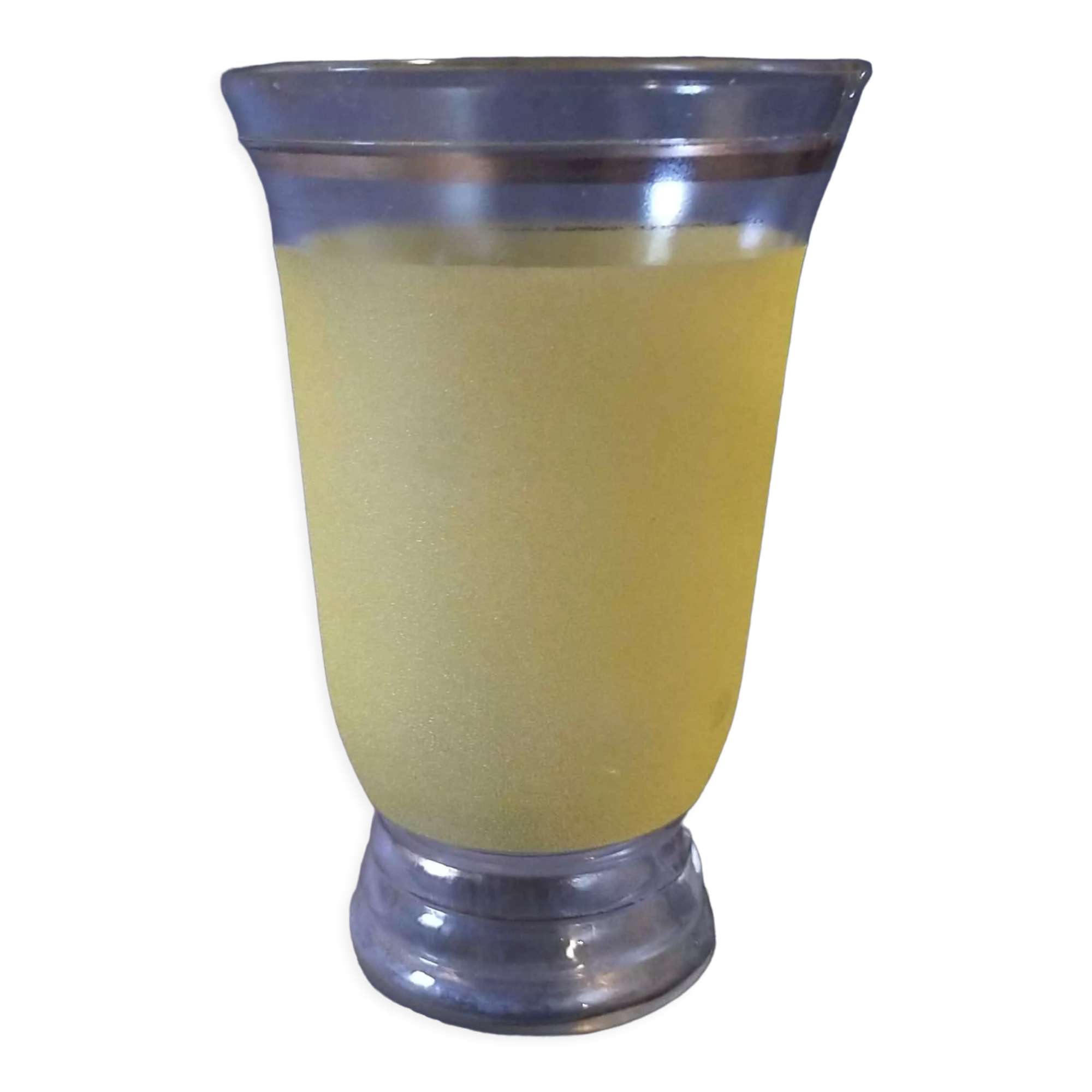 Granite vase yellow band