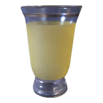 Granite vase yellow band