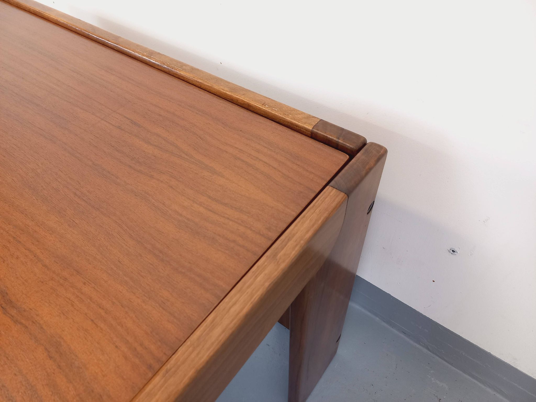 Vintage Italian square coffee table by Afra and Tobia Scarpa for Cassina