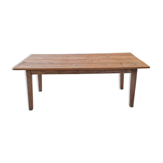 Farm table