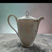 Teapot and sugar bowl in gilded Limoges porcelain by Chastagner & Co.