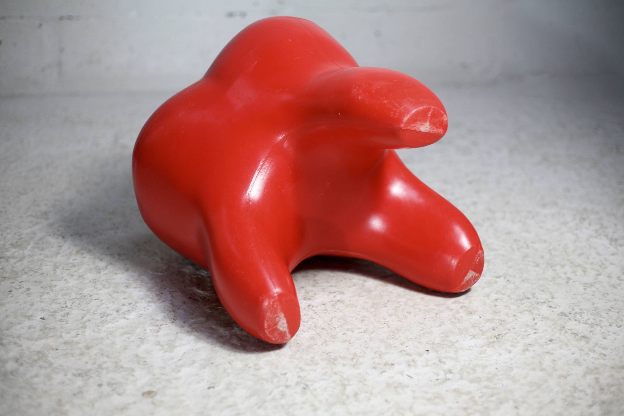 Tabouret "dent". Vintage. Plastique.