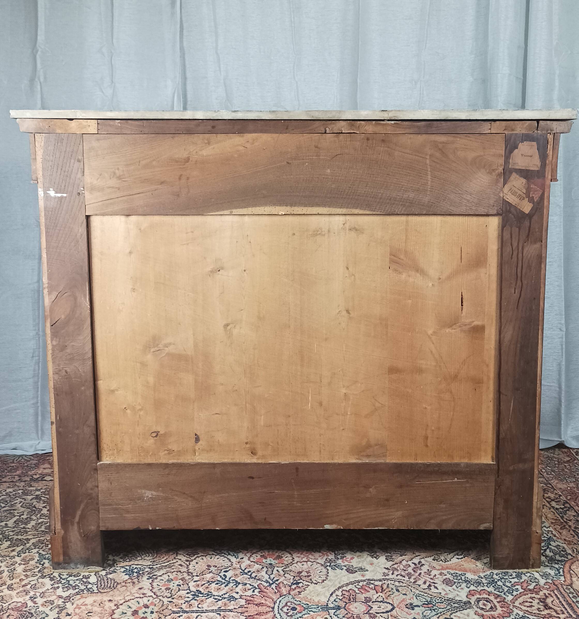 Louis Philippe chest of drawers in cherry wood