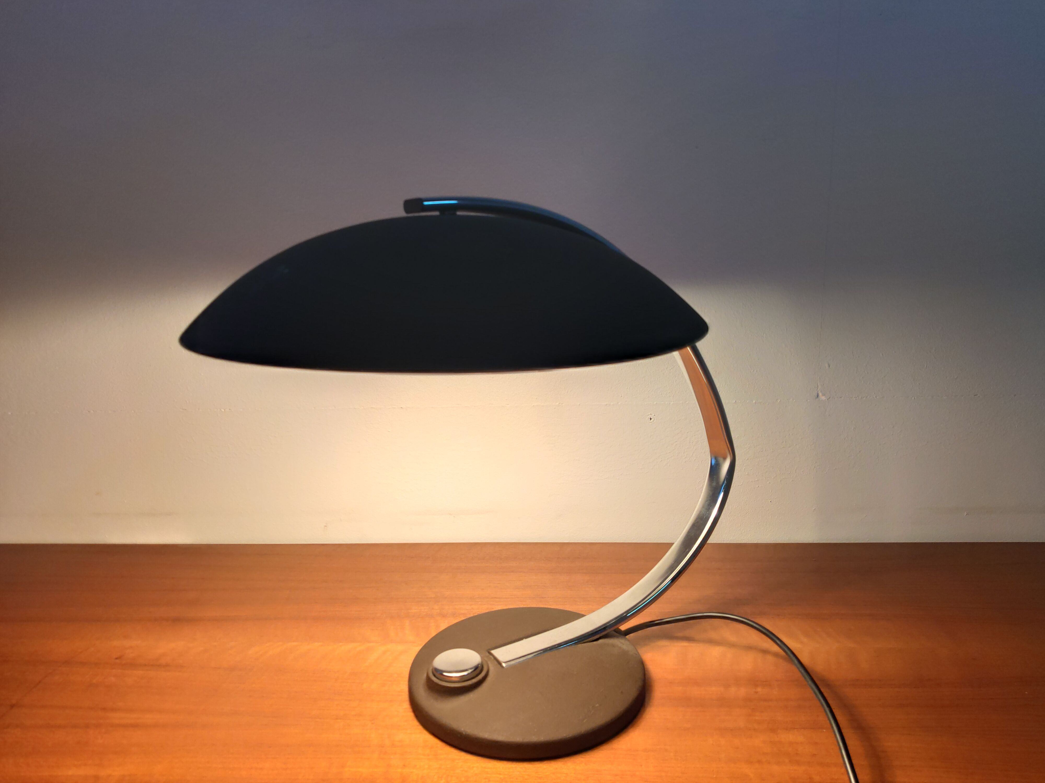 Hillebrand, chrome and metal 60/70s lay lamp