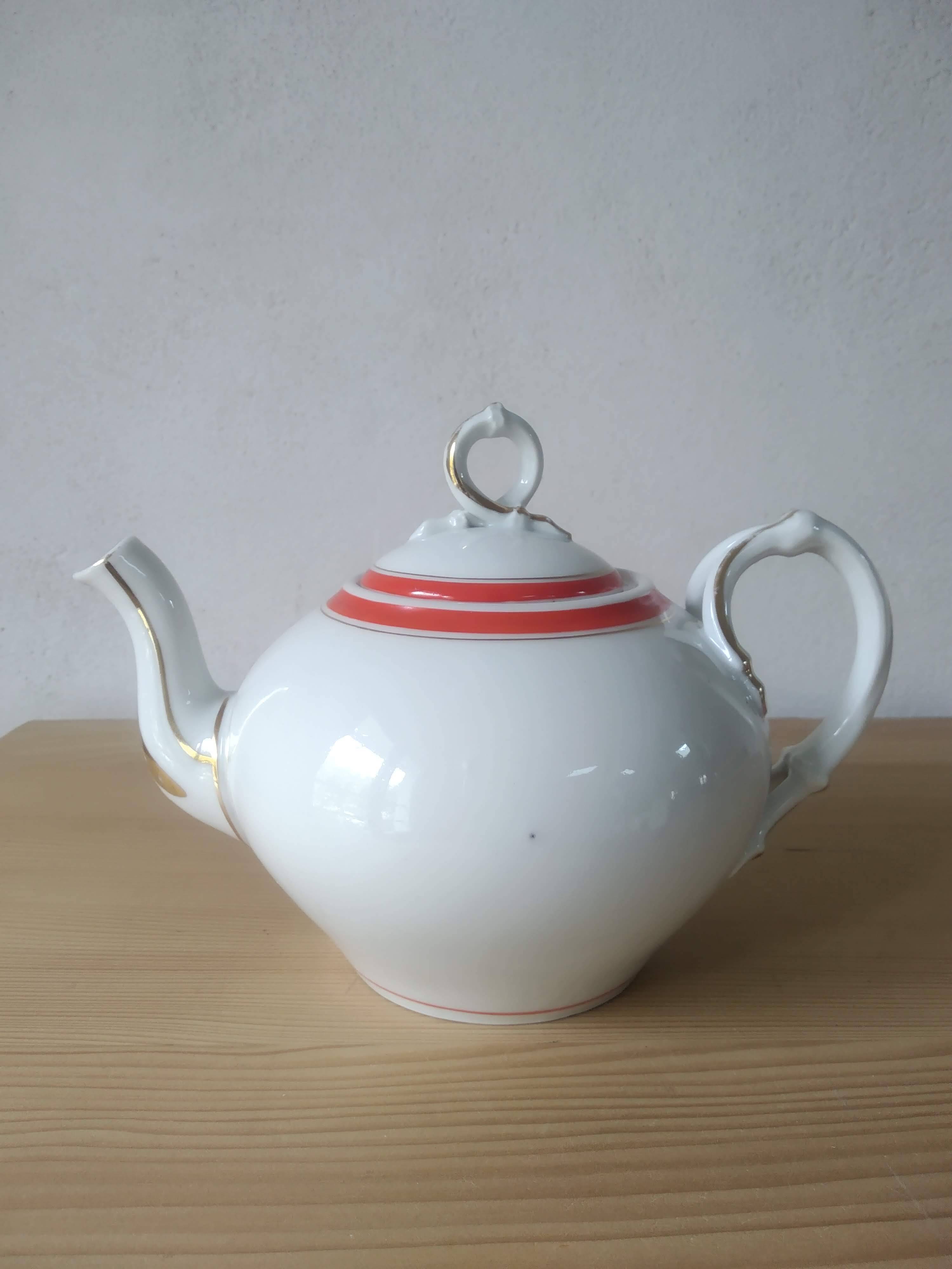 19th century Paris porcelain teapot