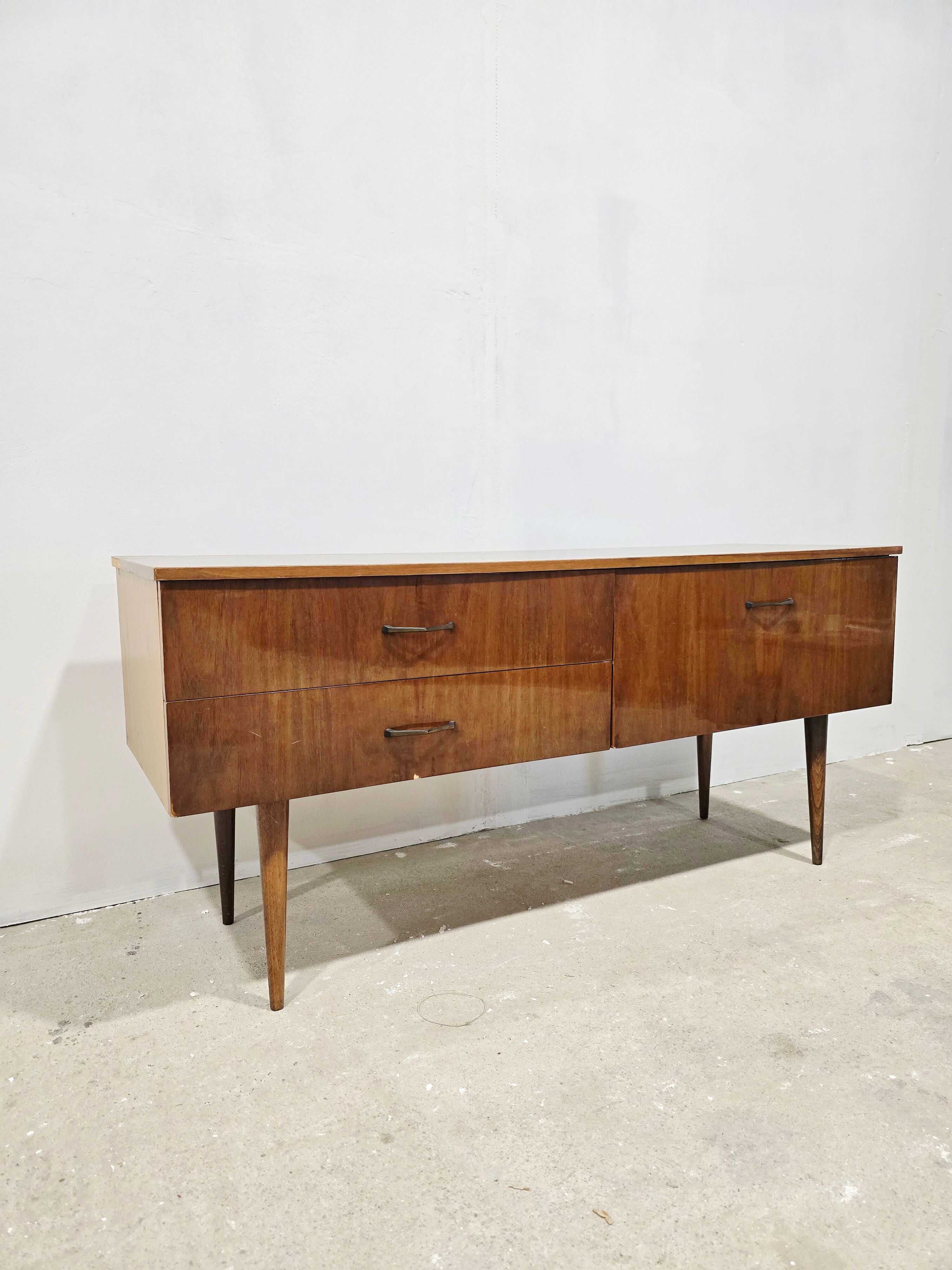 60s Mid-Century Cabinet / Sideboard