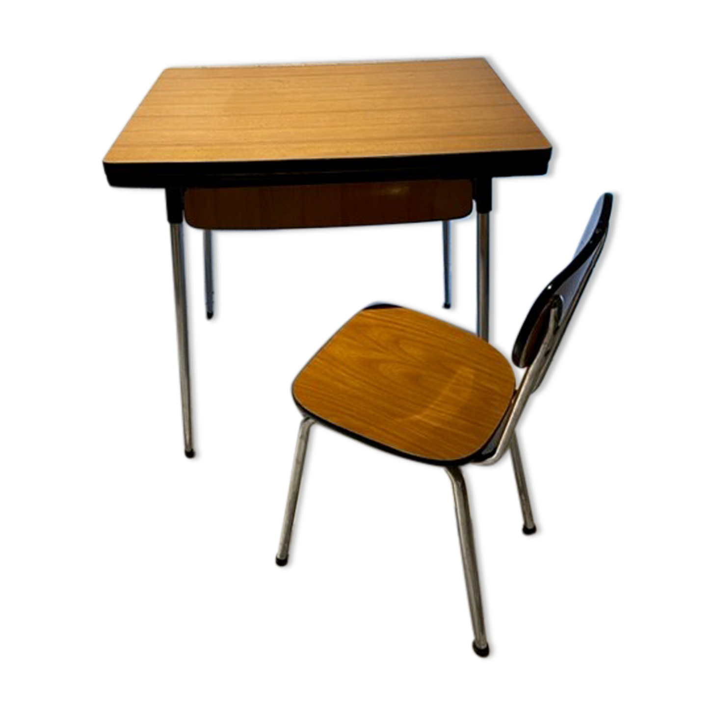 Table and chair in formica 1960/70