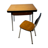 Table and chair in formica 1960/70