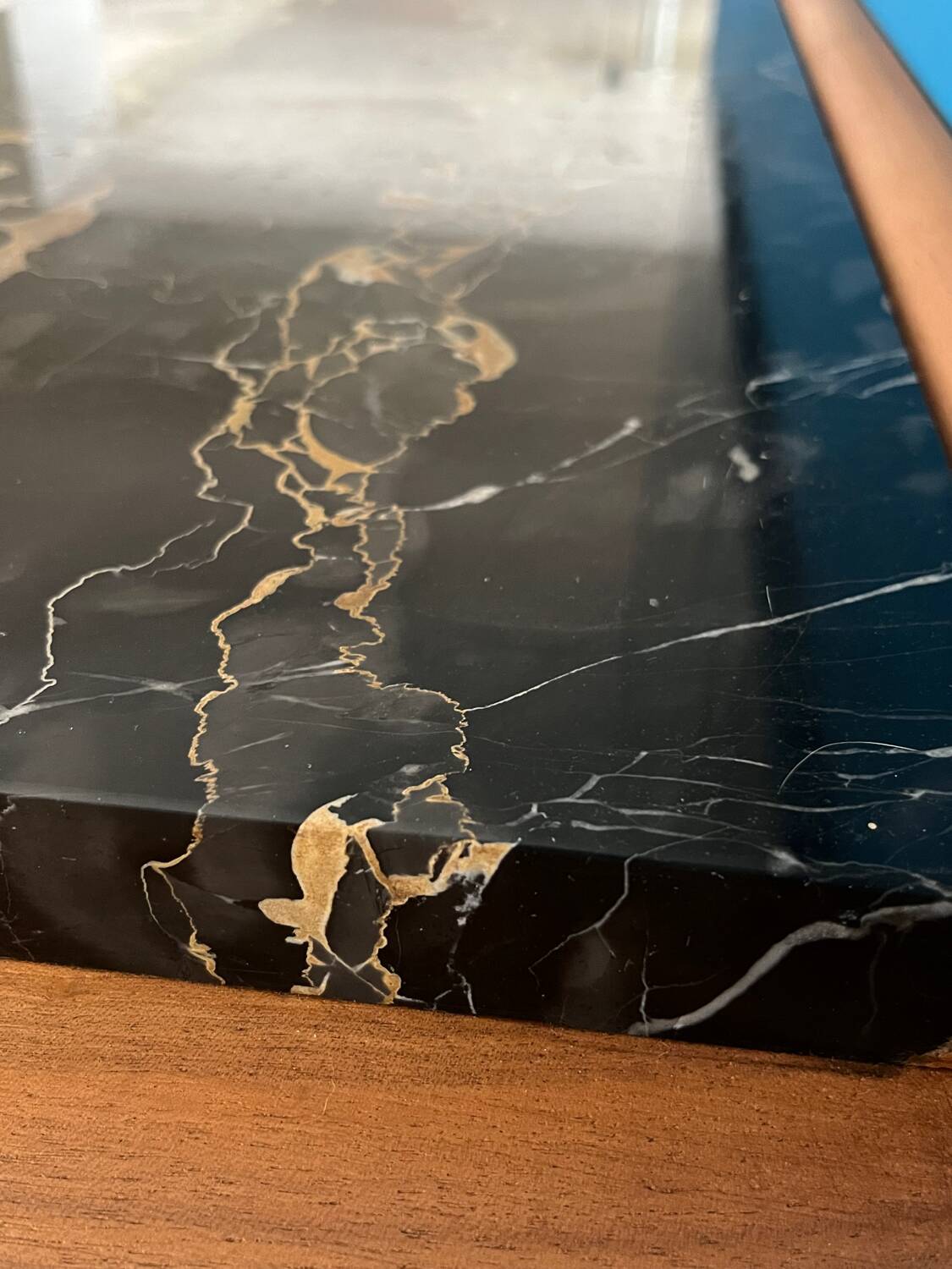 Art Deco 2-door sideboard