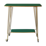 Serving table on wheels