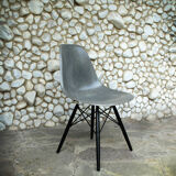 DSW Charles & Ray Eames Chair for Herman Miller Grey Elephant Grey Dowel