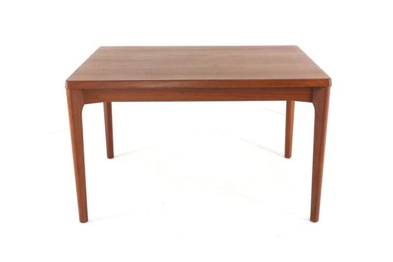 Henning Kjearnulf Vejle rectangular extendable dining table - danish design