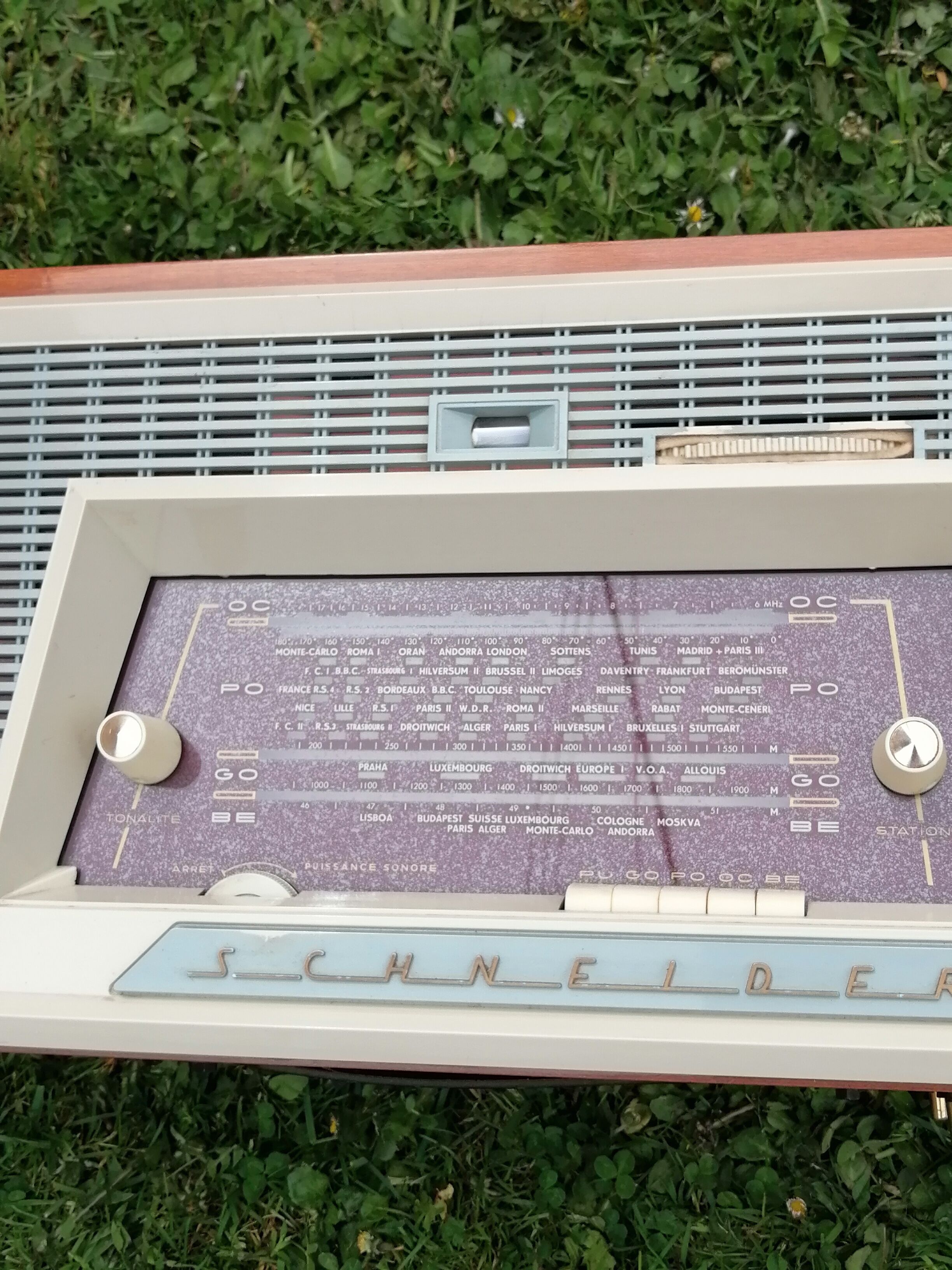 Former Ducretet Thomson Radio