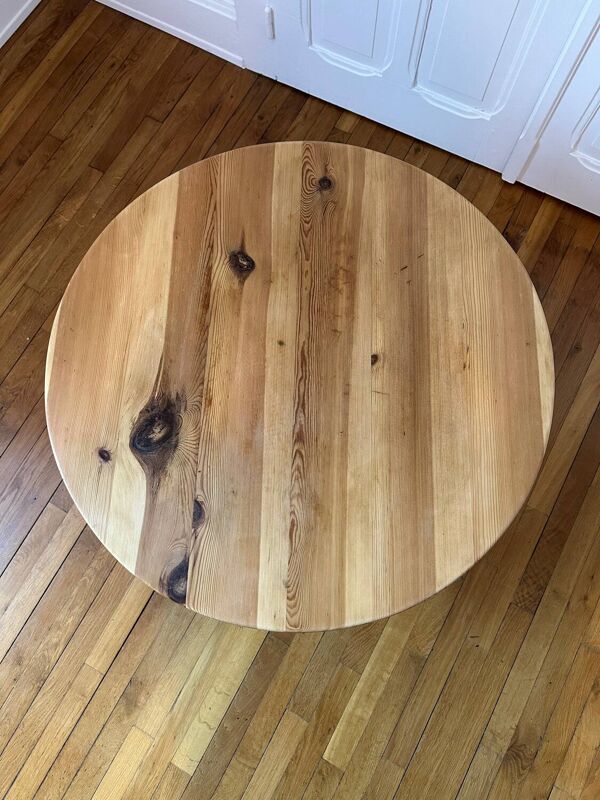 Table basse pin massif brutaliste