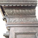 Renaissance oak library buffet from the 19th century.