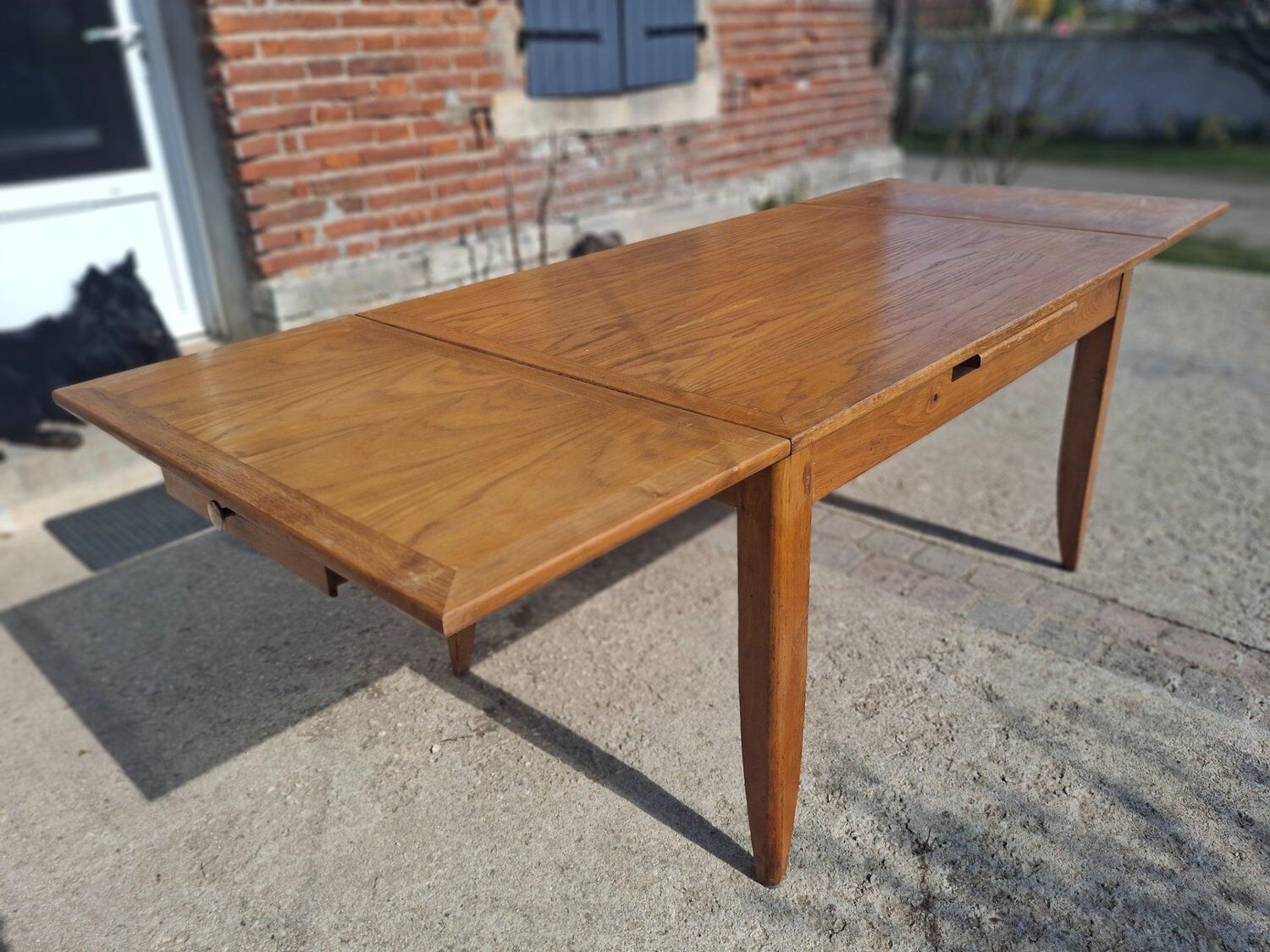 Extendable table in solid oak - French Reconstruction style 1950