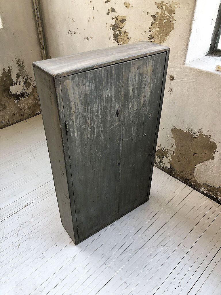 Wall craft furniture