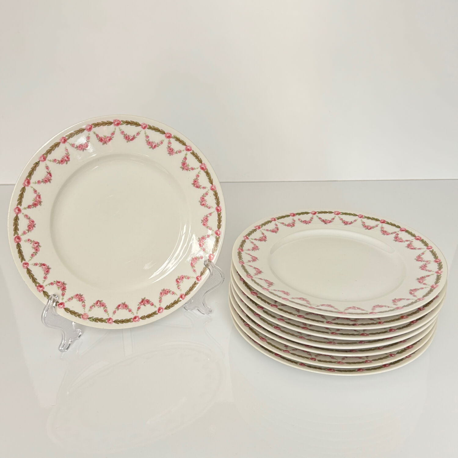Set of 6 dessert plates | Bernardaud | Garland of roses