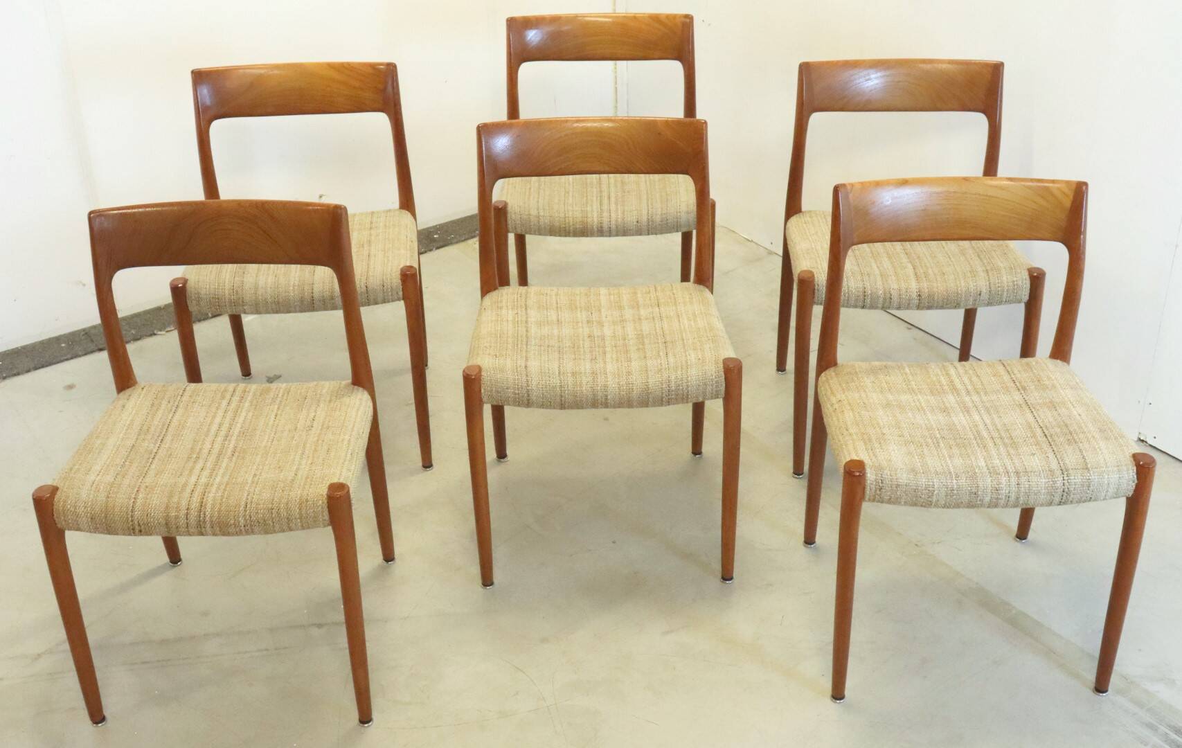 Suite de 6 chaises Niels O Möller modèle 77' Dukkerup