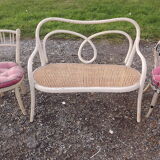 Mobilier enfant en bois courbé