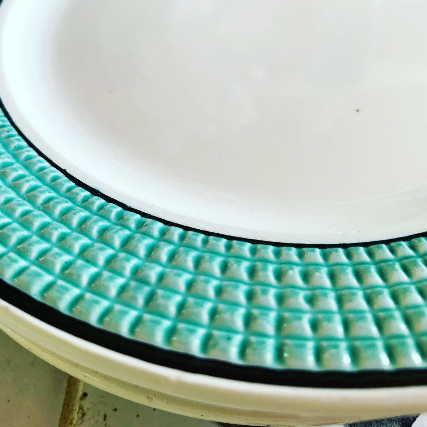 Set of 6 vintage dessert plates