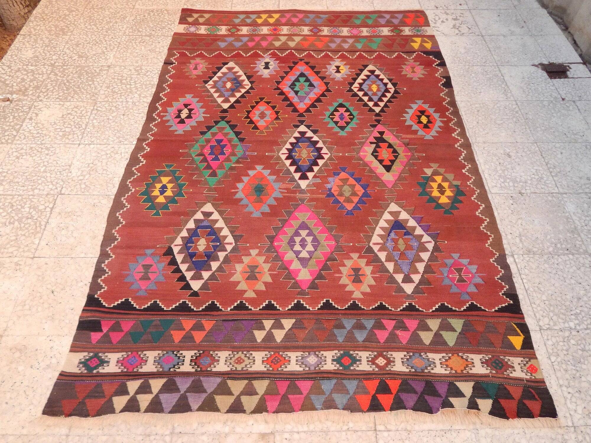 Vintage Turkish kilim handwoven 152x232 cm