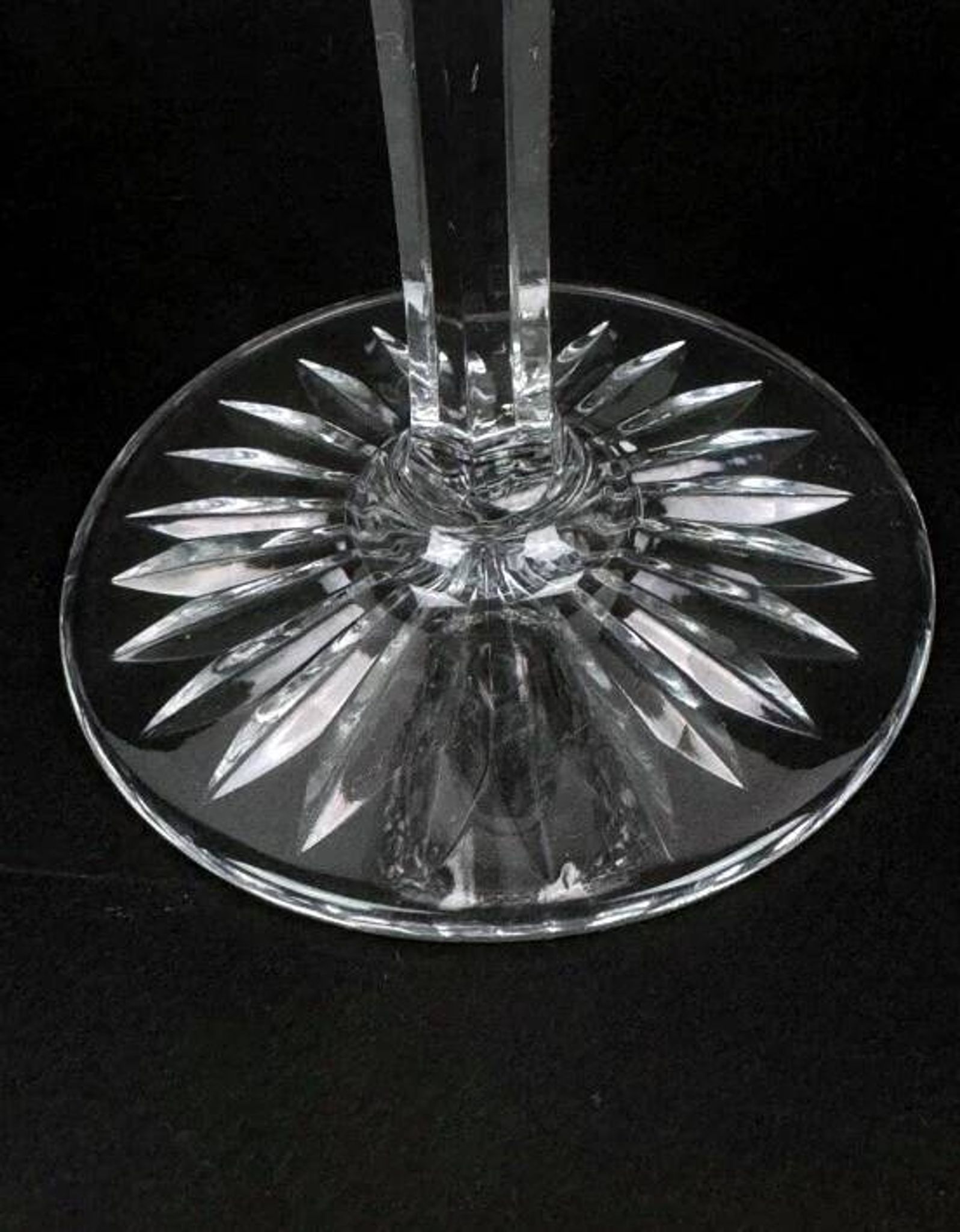 Six Saint-Louis Tommy cut crystal water glasses, height 18.3 cm.