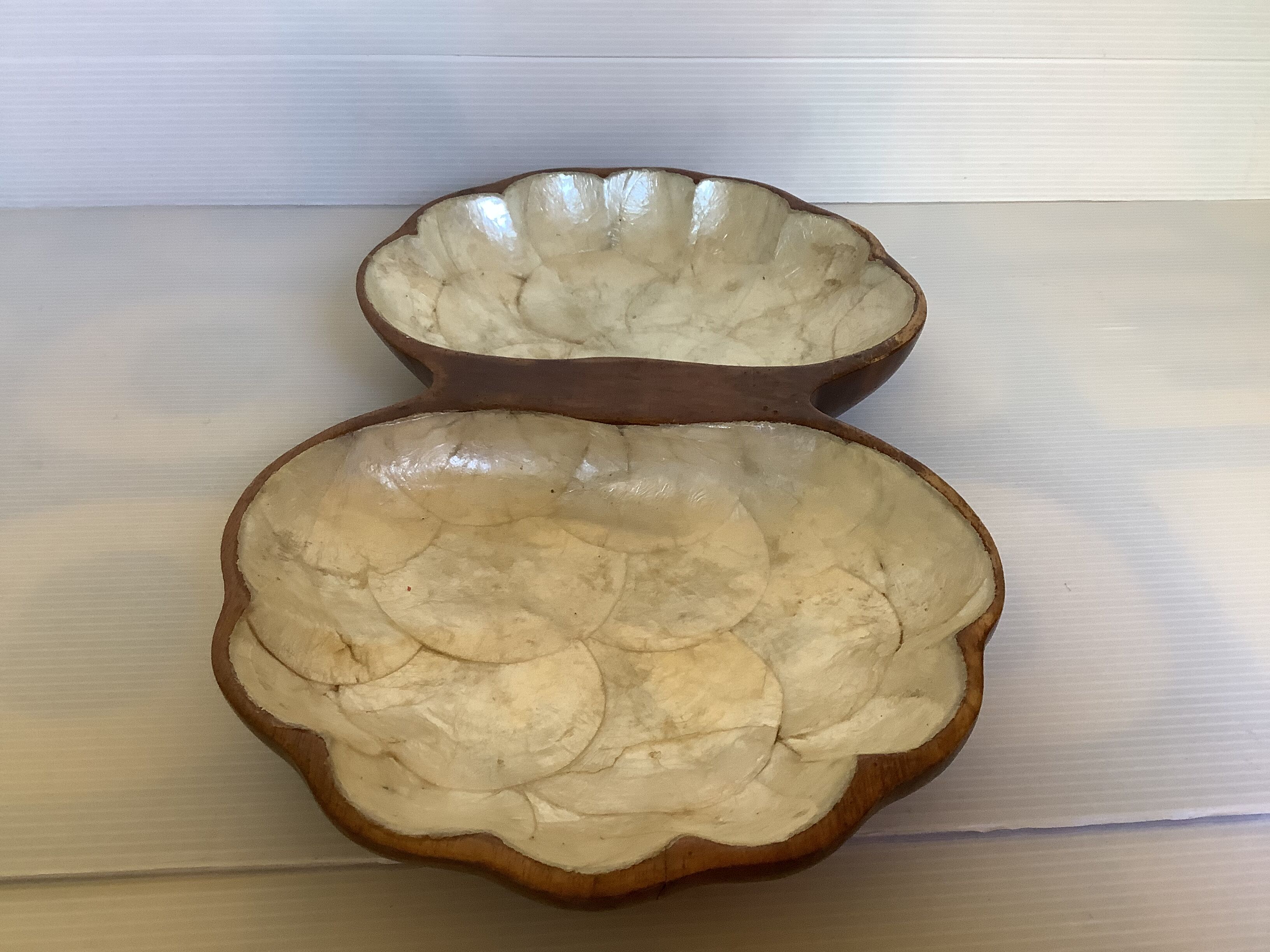 Mother-of-pearl and wooden fruit basket
