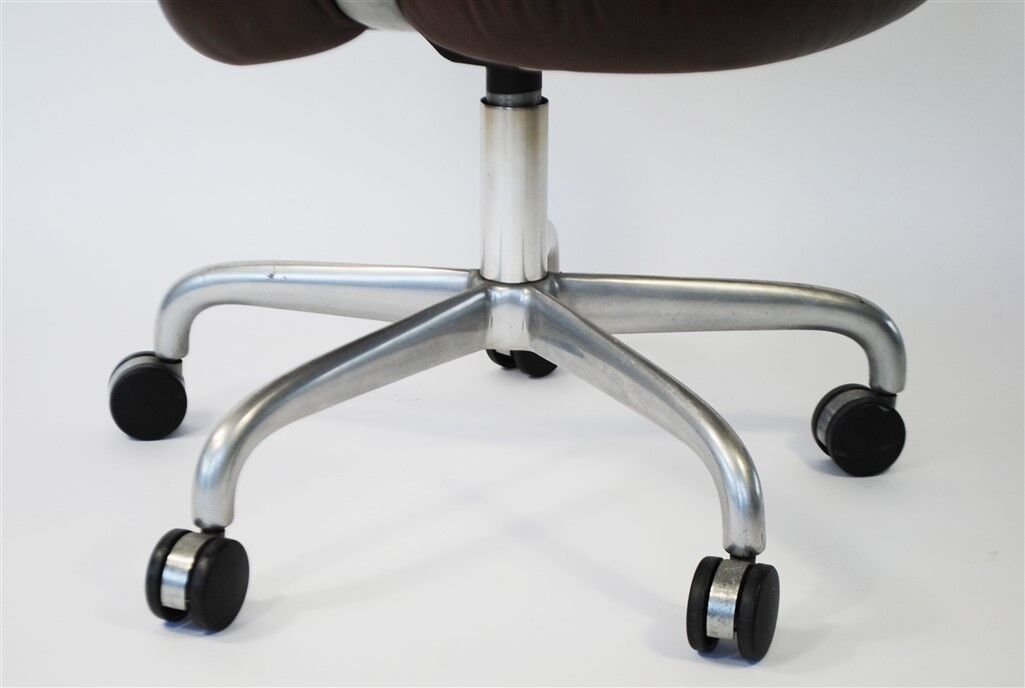 Hannah & Morrison office chair