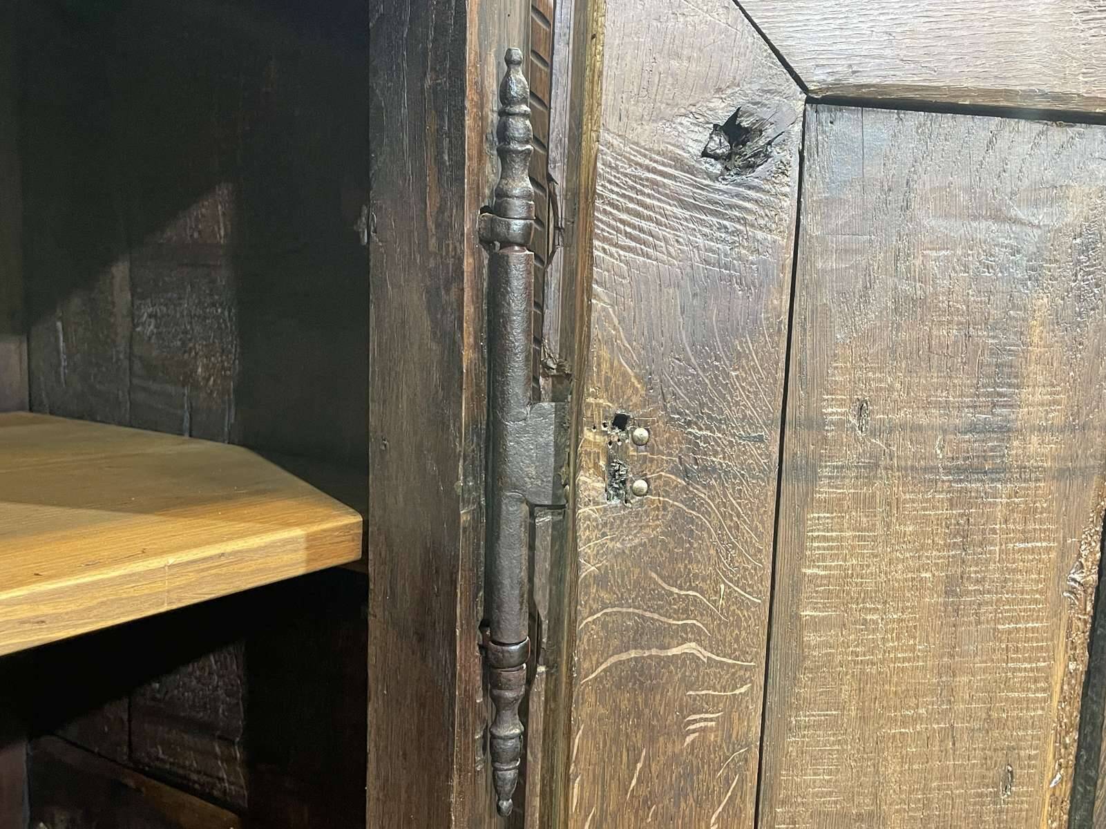 Bonnetière rustique en chêne 19ème