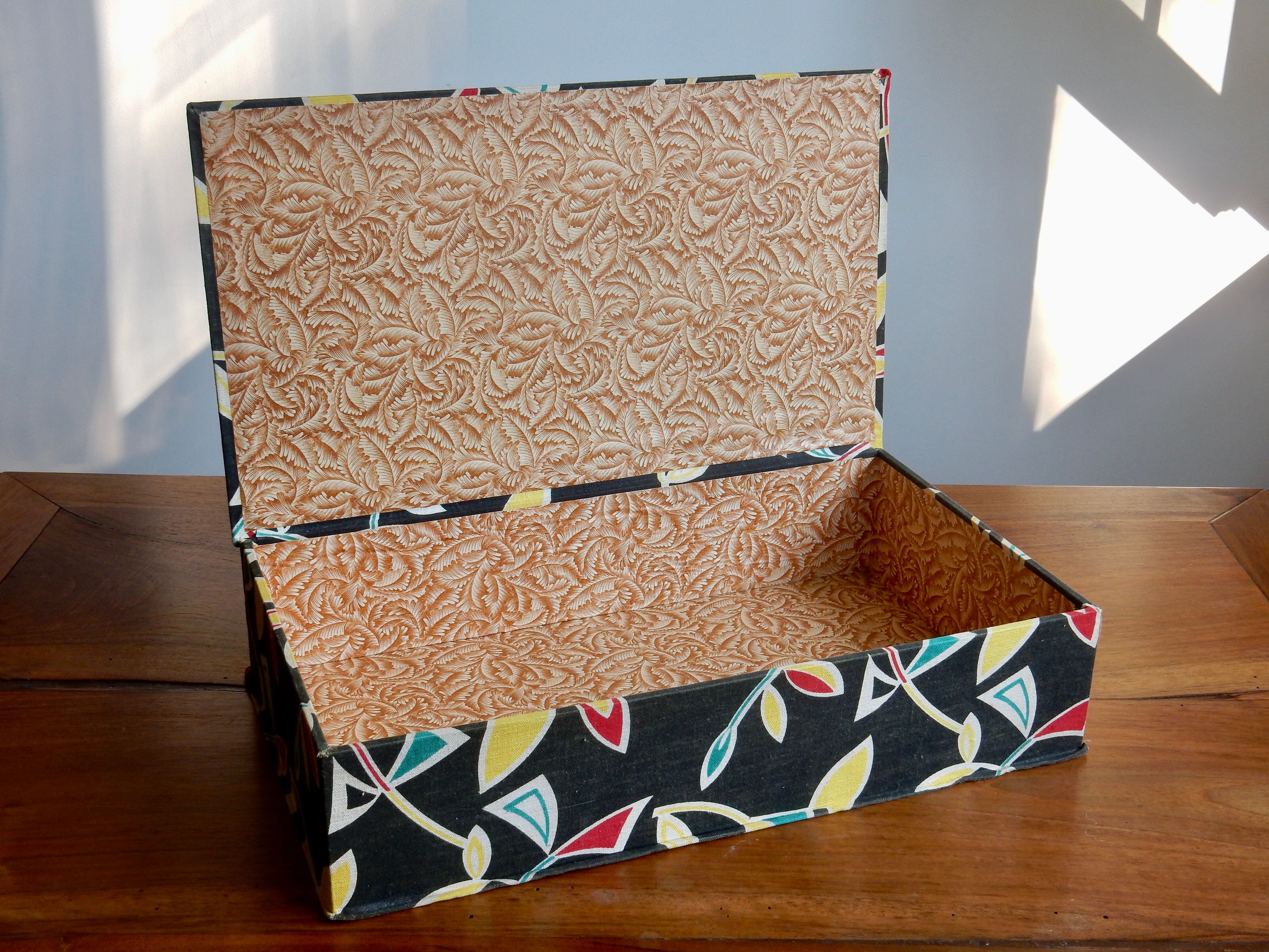 1950s fabric sewing box