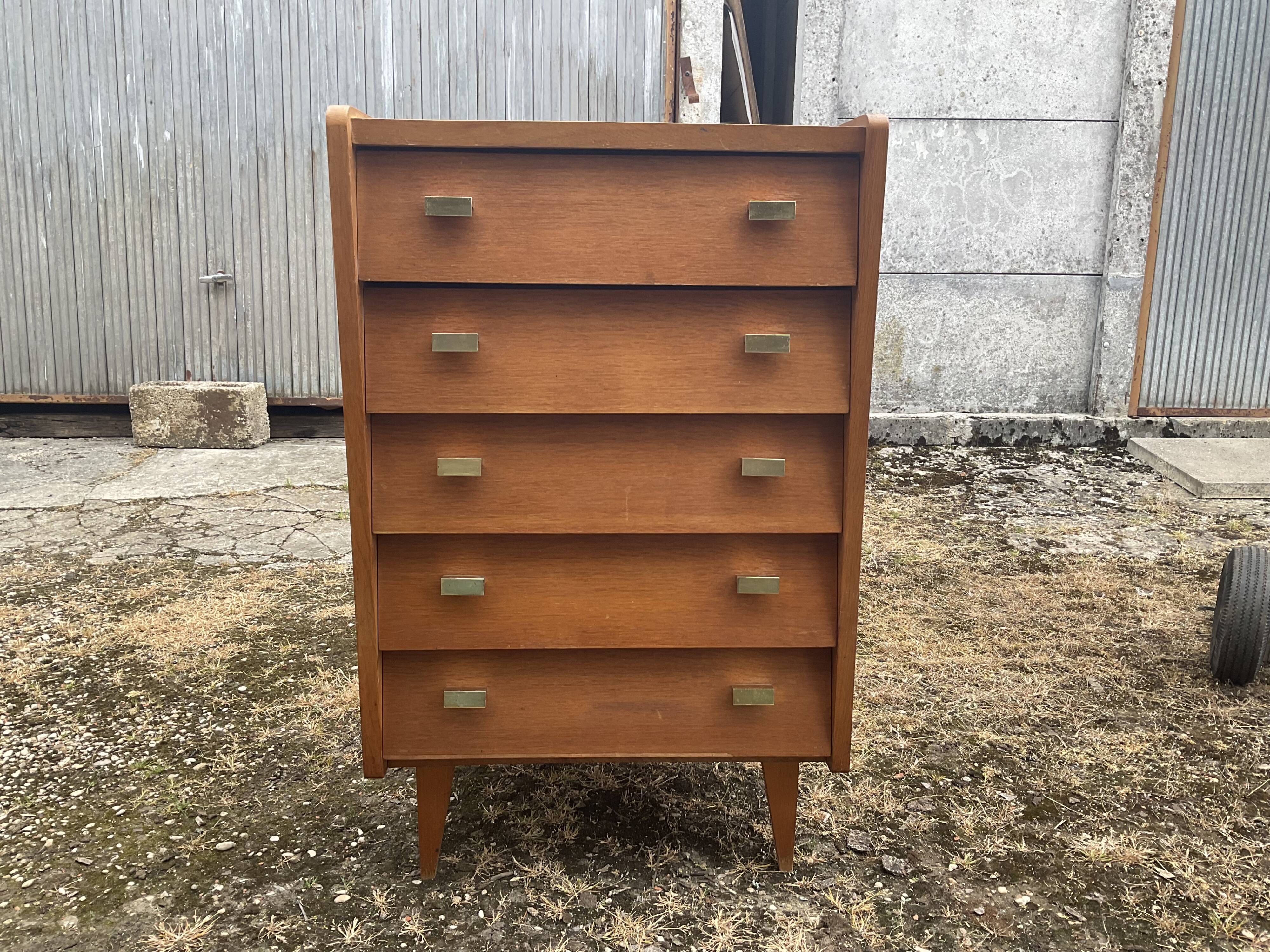 Vintage chest of drawers