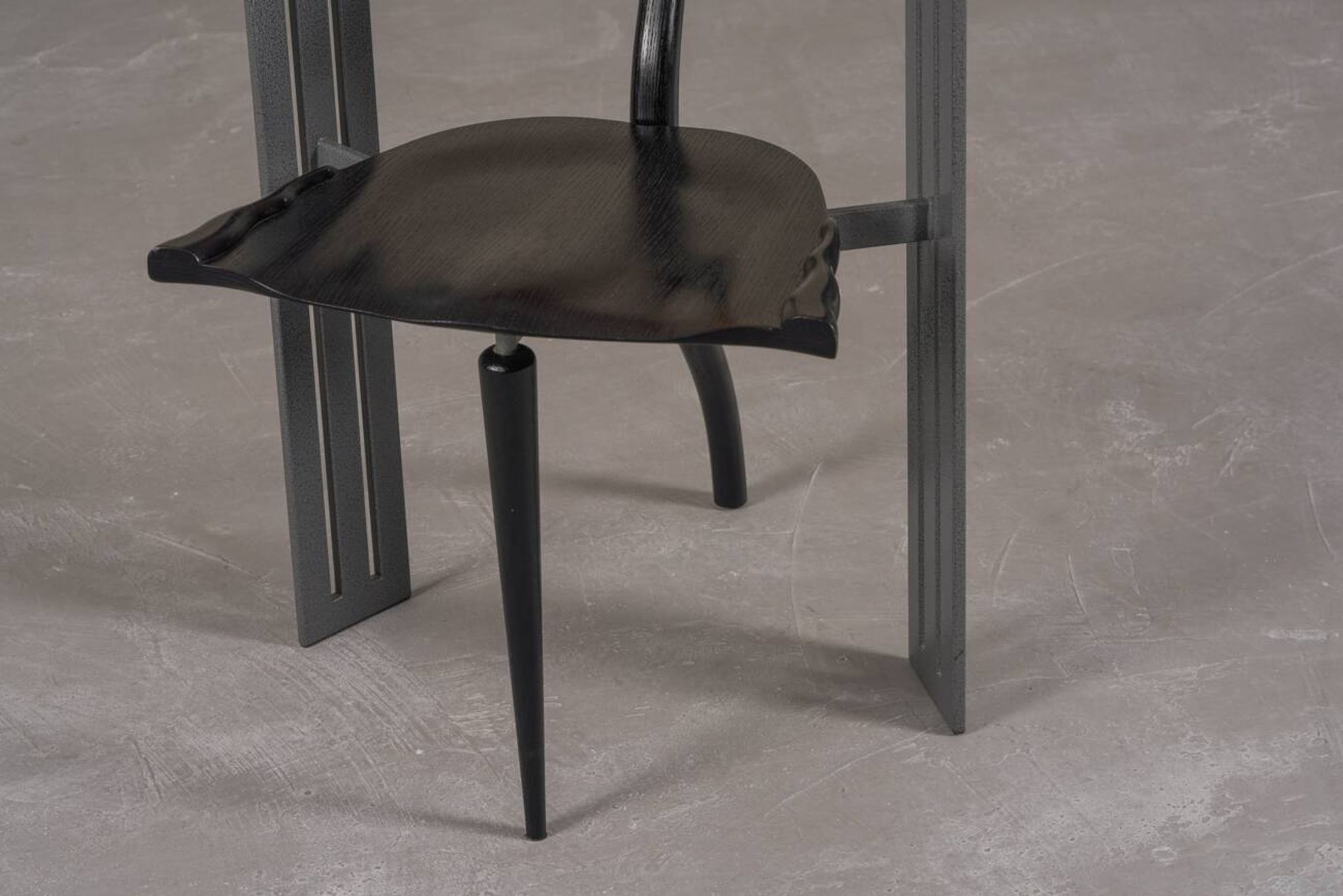 Chaise Ota Otanek postmoderne par Borek Sipek pour Vitra