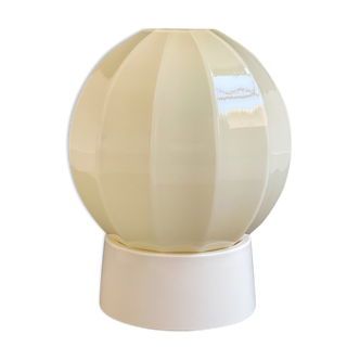 Plafonnier Thabur beige Art Déco, globe lumineux en verre