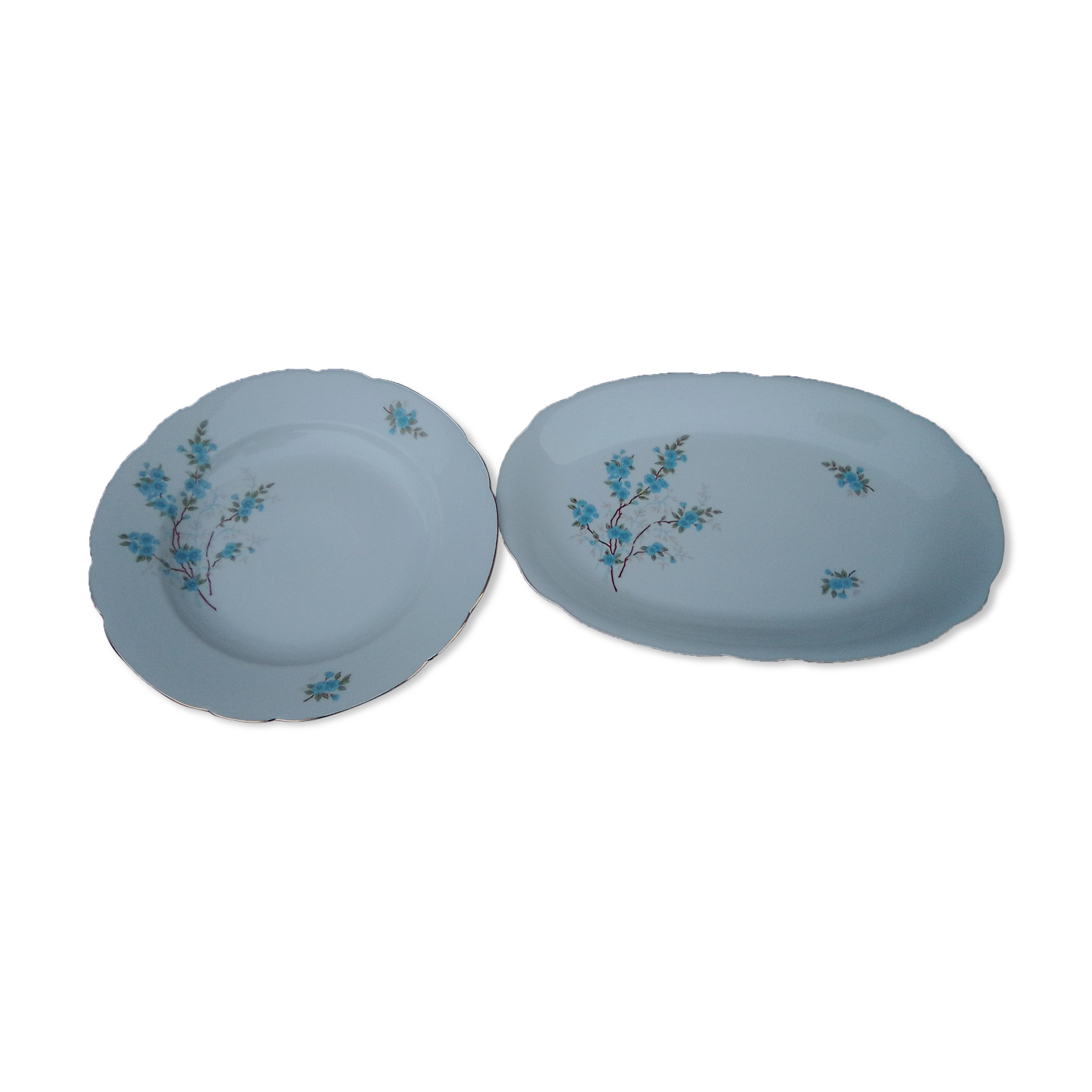 Hollow round plate and oval dish in Kahla porcelain made in GDR
