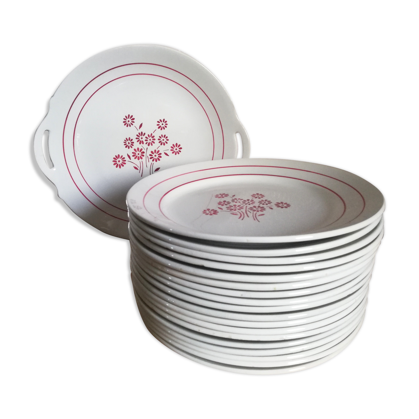 Service 18 assiettes plates et un plat Lunéville modèle Martine