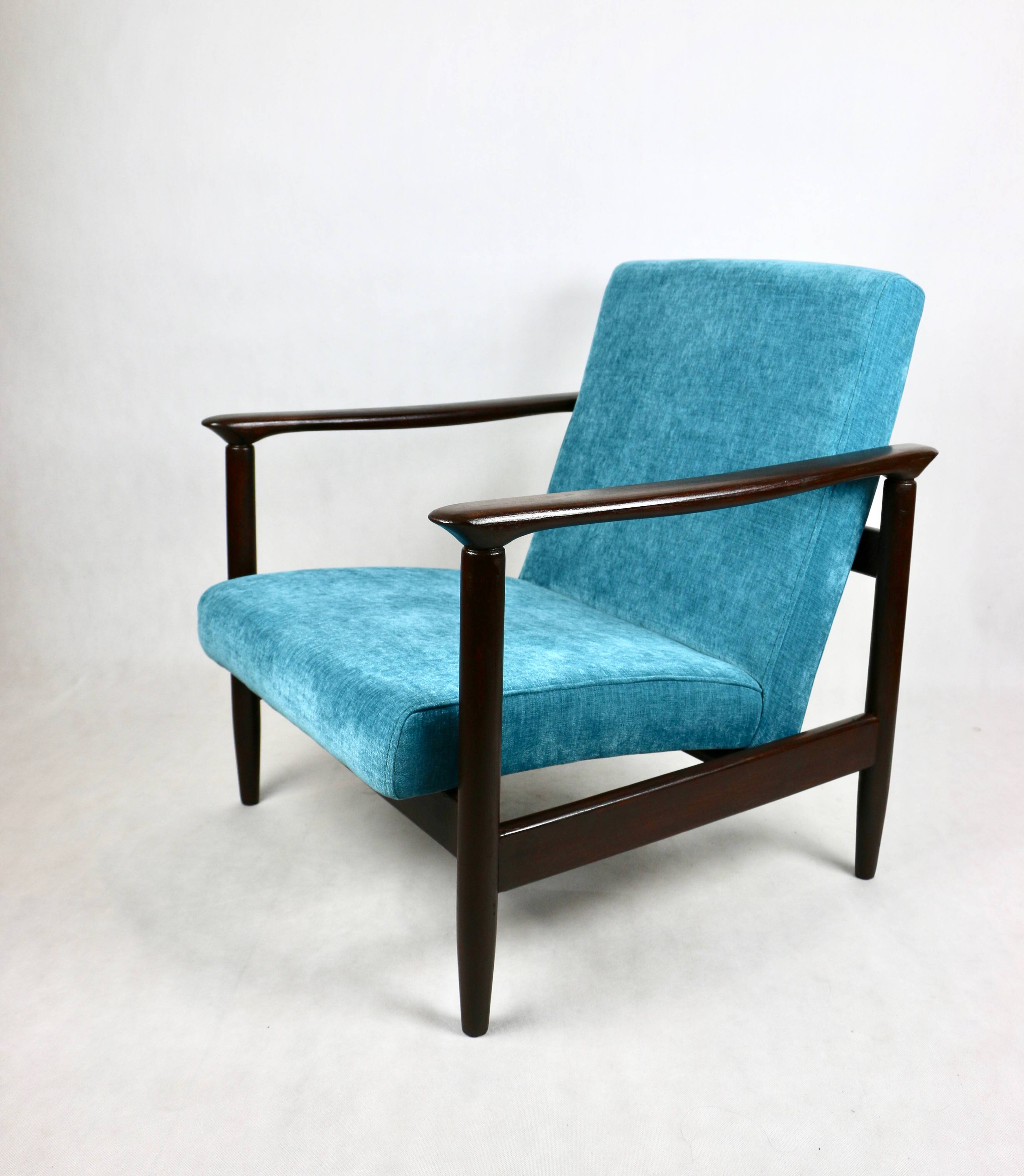 Fauteuil Blue Ocean GFM-142 attribué à Edmund Homa, années 1970