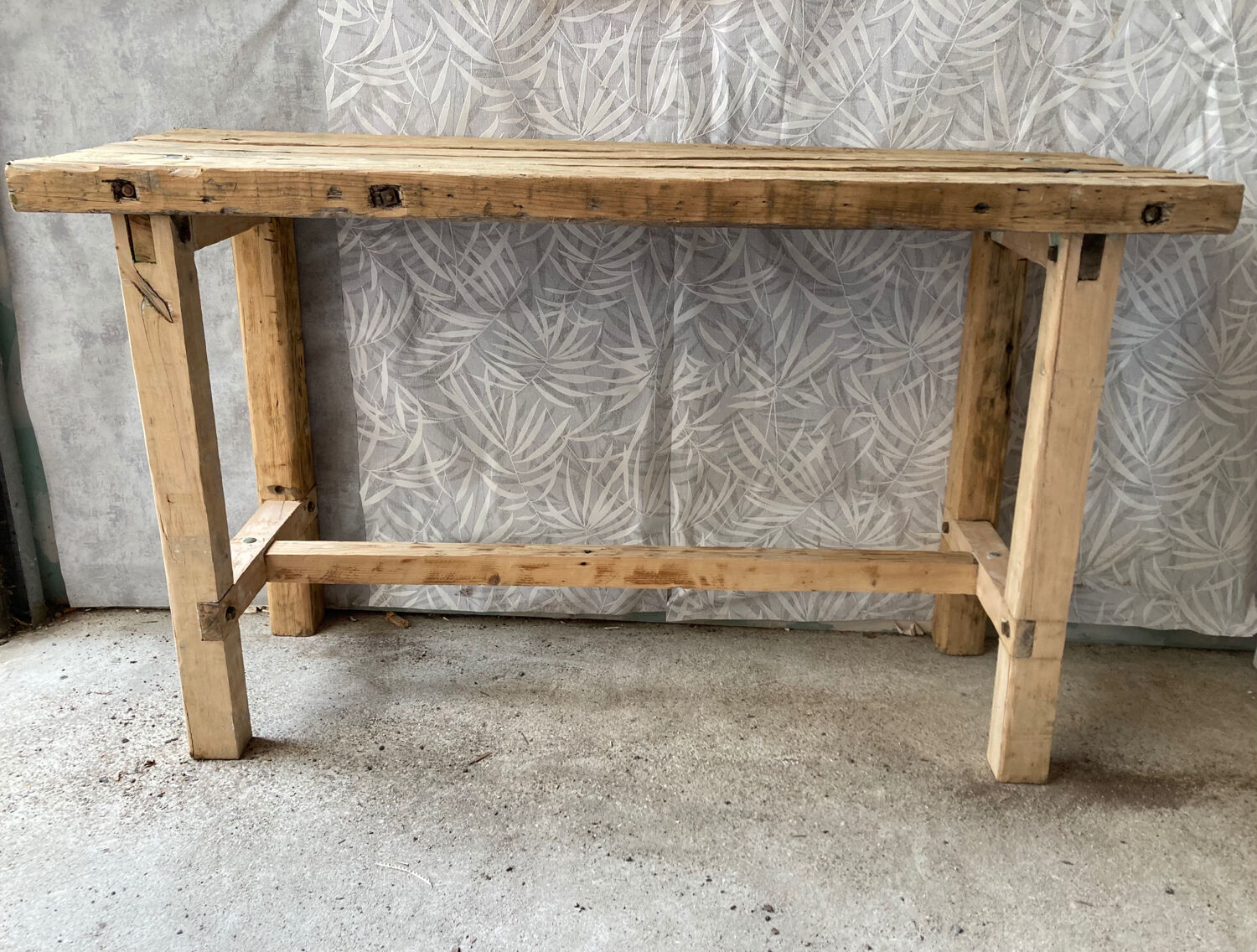 Workshop table established