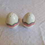 Salt and pepper shaker