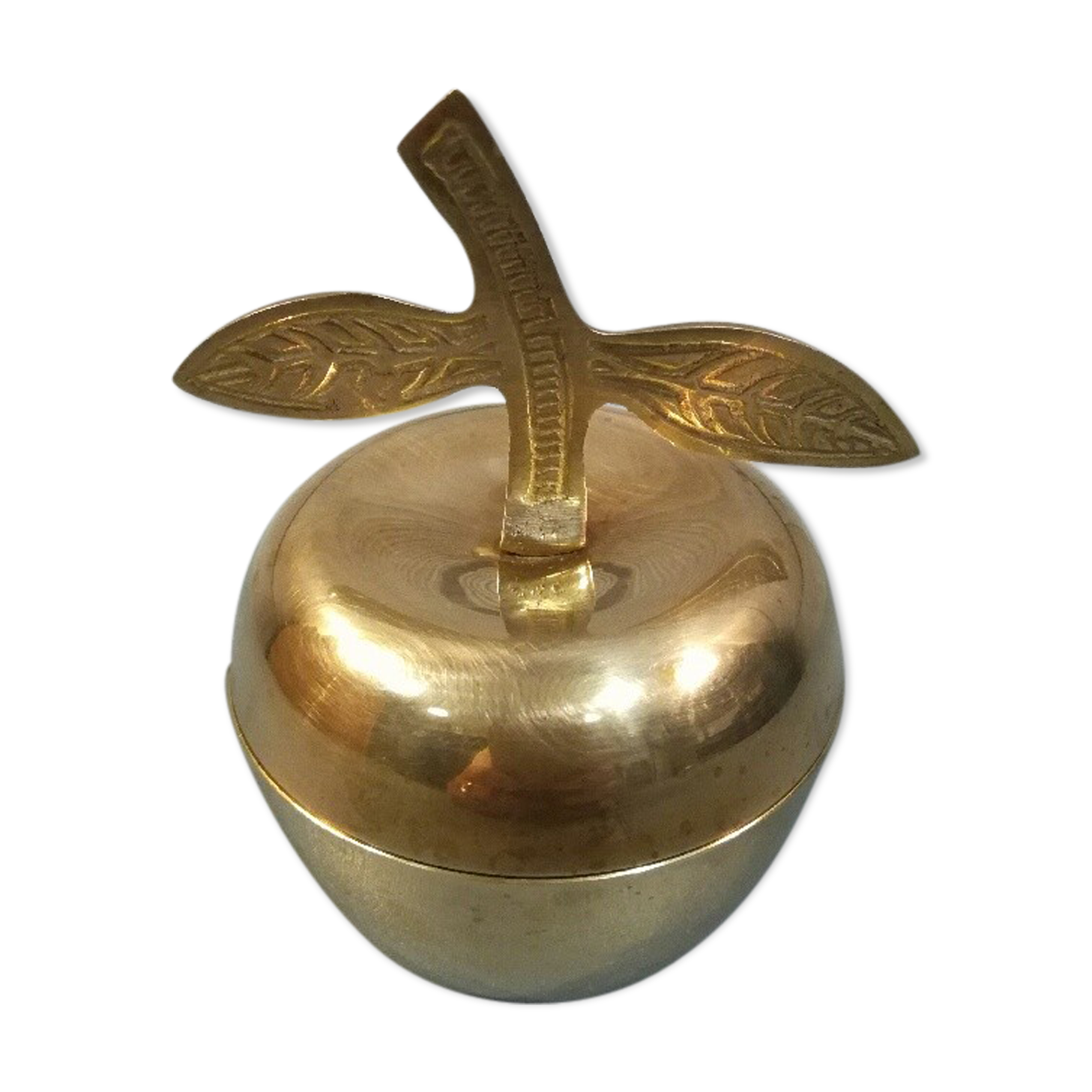 Box Apple brass