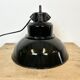 Lampe d'Usine Industrielle en Émail Noir avec Plateau en Fonte, 1960s