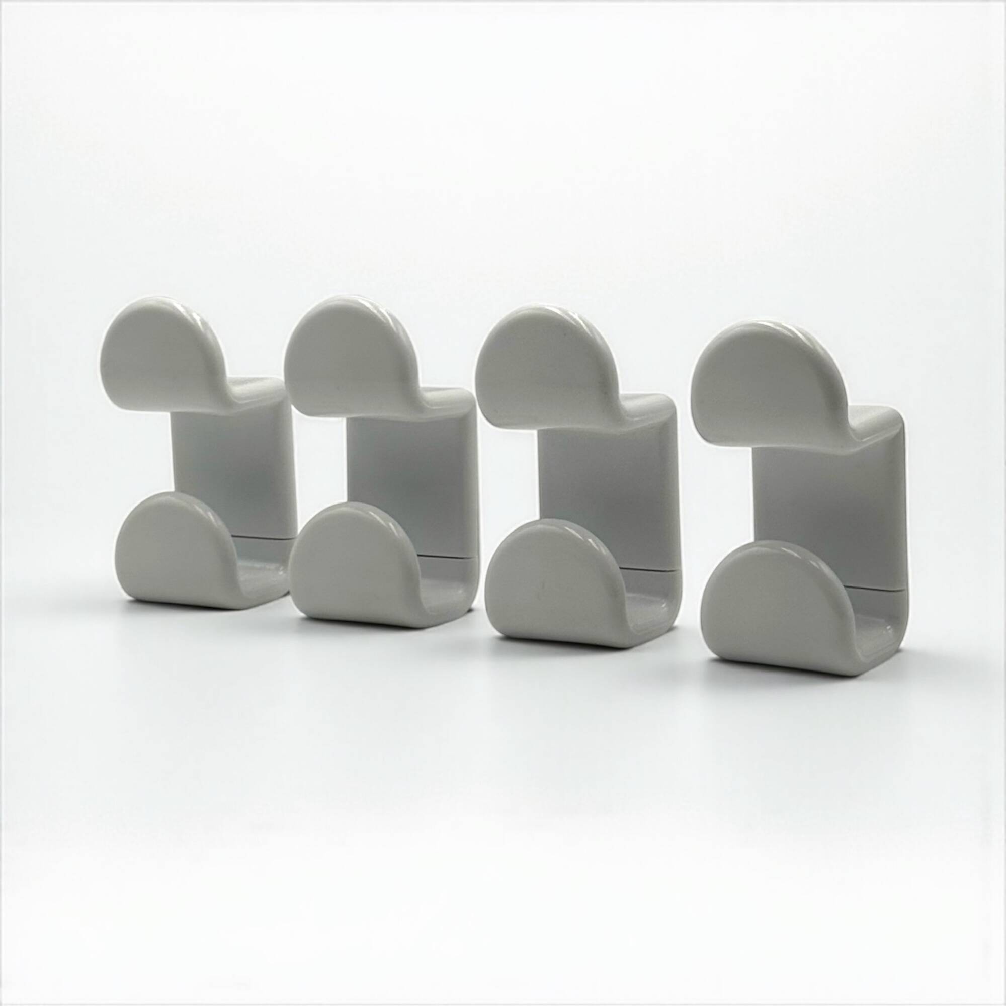 Set of Four White Vintage Gedy Hooks Italy 1970s